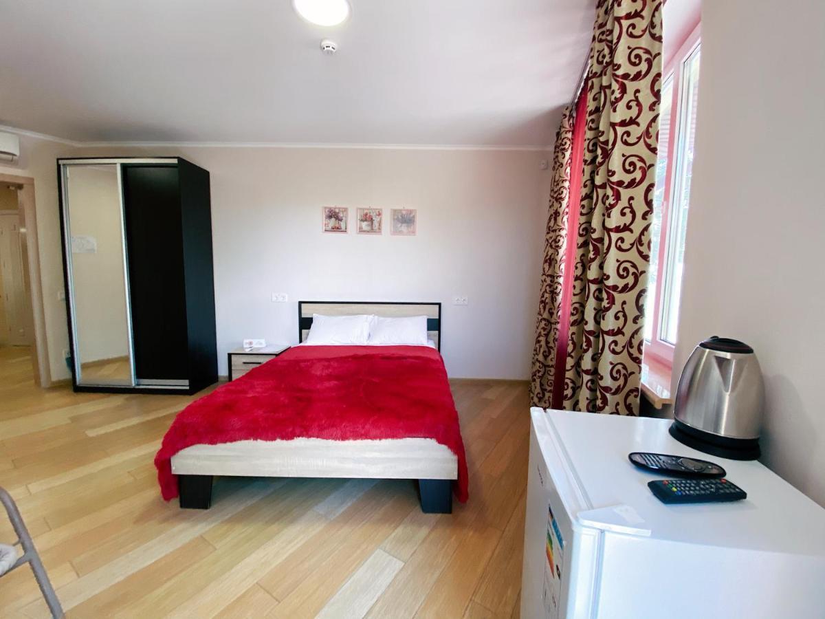 Hotel Tsvetok Oldenburg Bagian luar foto